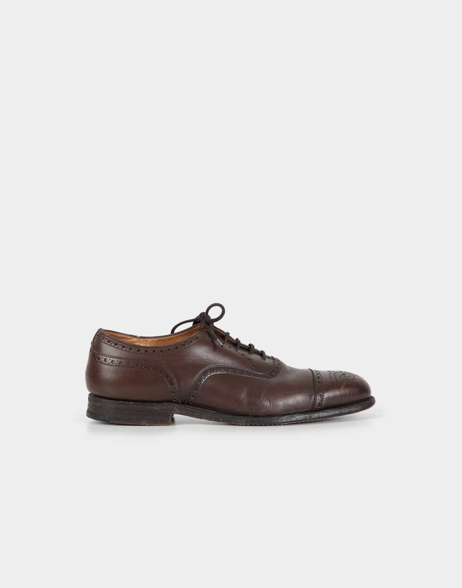Brown leather men's shoes with laces