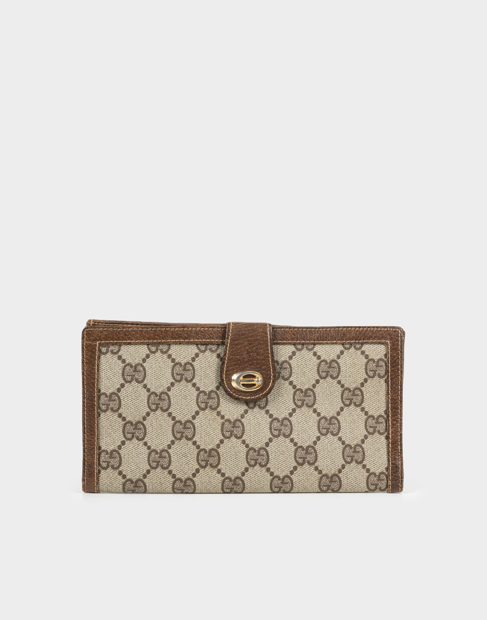 gucci women's card case in beige monogrammed fabric and brown leather details