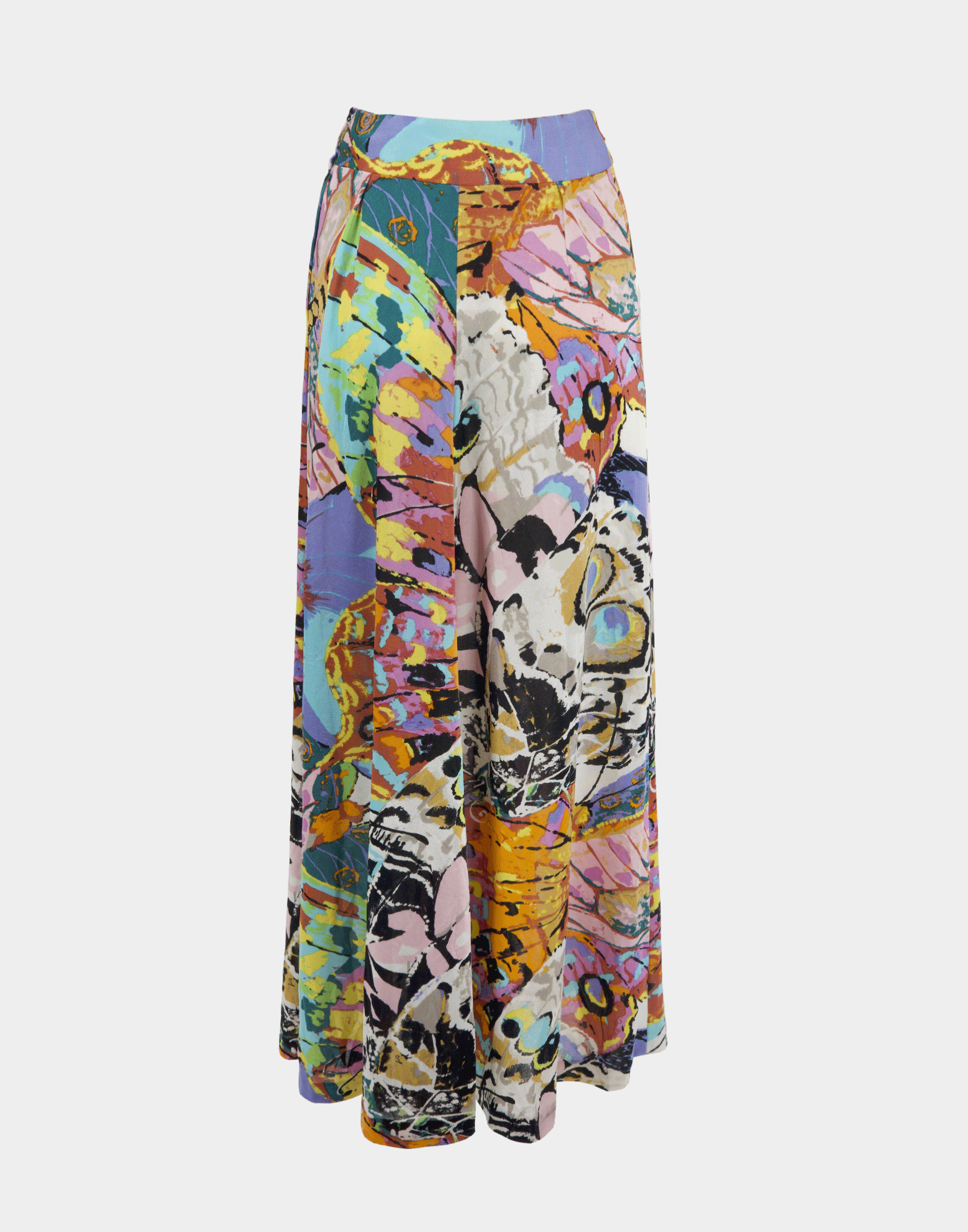 Women's long skirt with a floral pattern