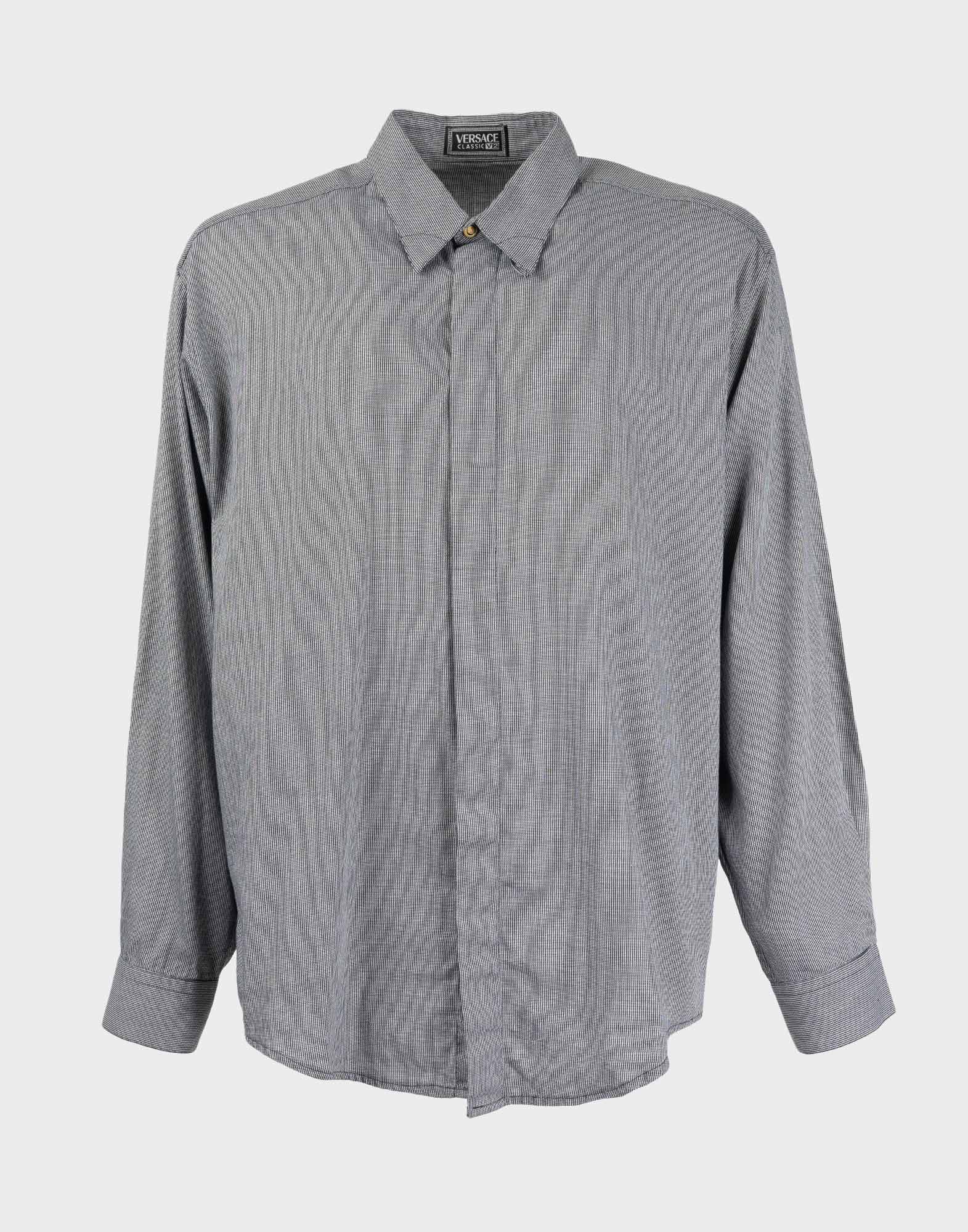 camicia da uomo in cotone grigia con fantasia a righe, maniche lunghe, chiusura anteriore con bottoni nascosti